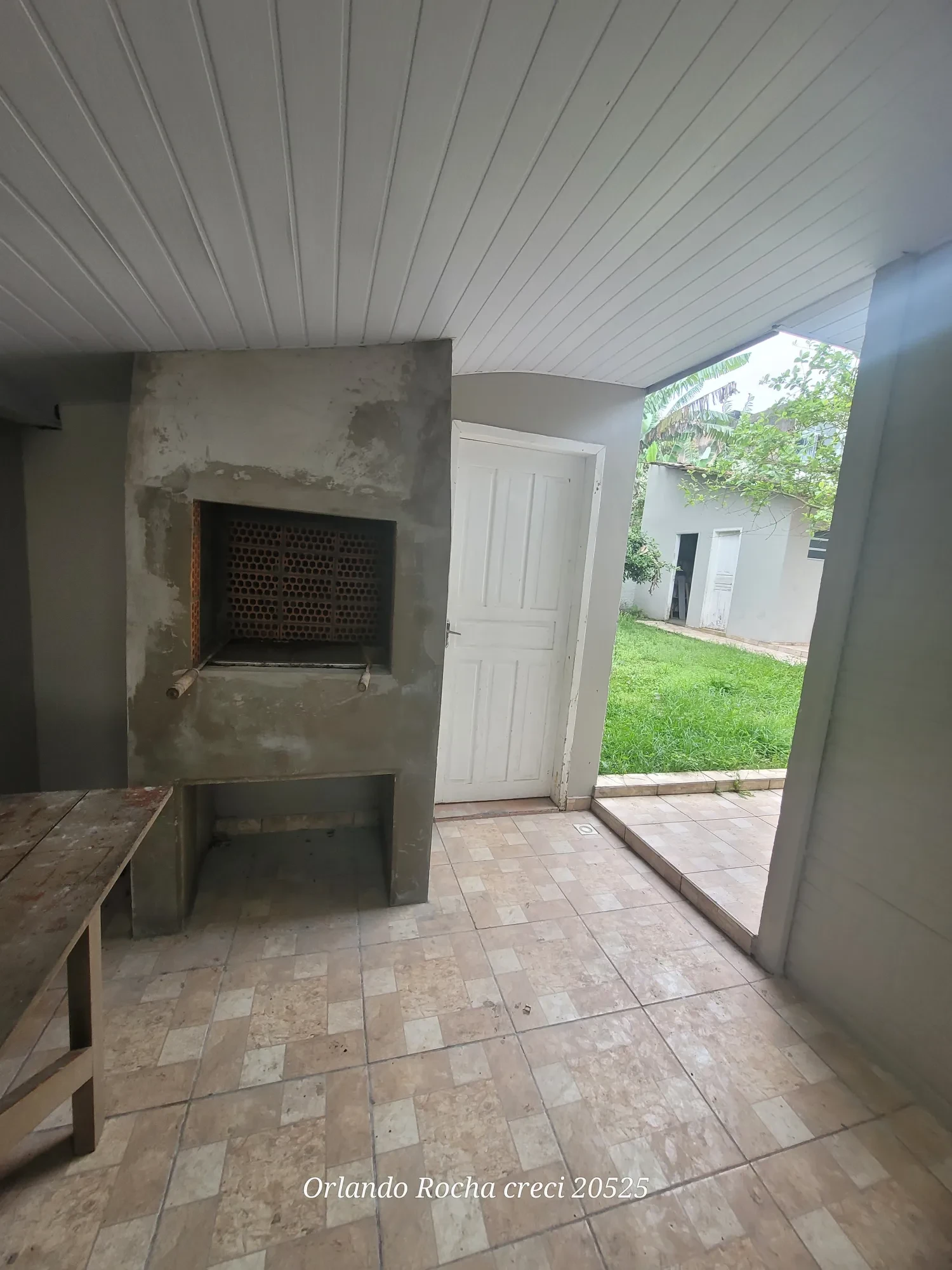 Foto do imóvel: Casa com 1 Quarto à Venda, 1 metros em Limoeiro - São Paulo