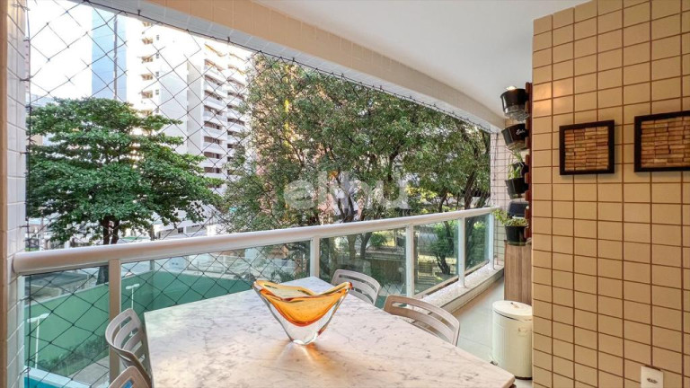 Imagem Apartamento com 3 Quartos à Venda, 118 m² em Meireles - Fortaleza