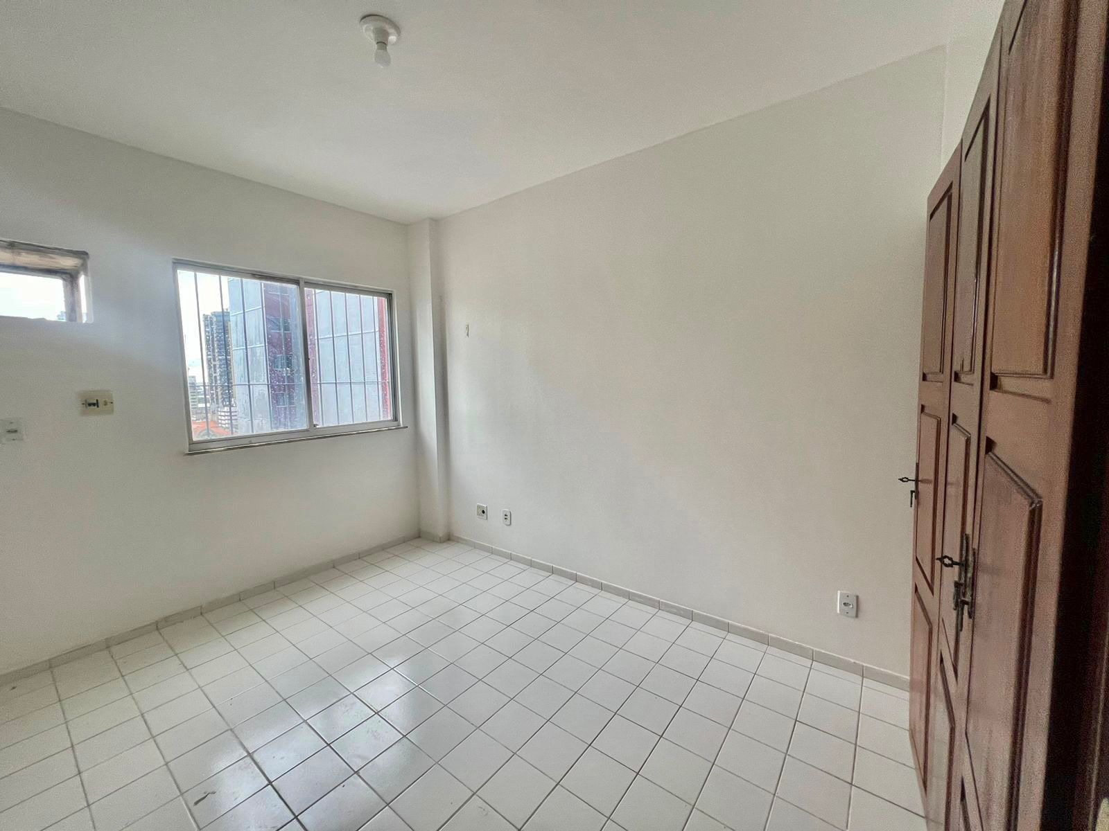 Imagem Apartamento com 3 Quartos para Alugar, 94 m²em Umarizal - Belém