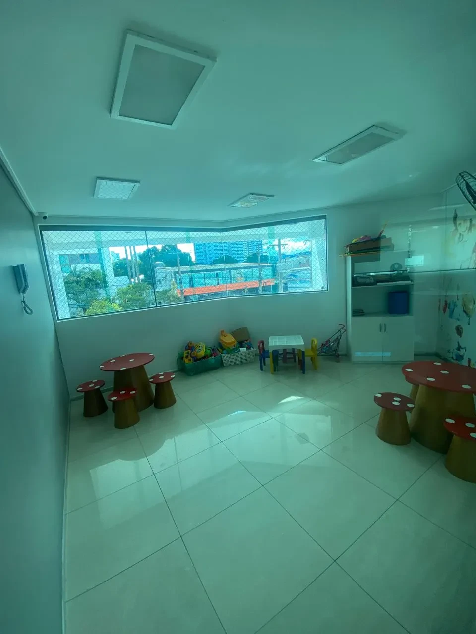 Imagem Apartamento com 2 Quartos à Venda, 80 m² em Casa Amarela - Recife