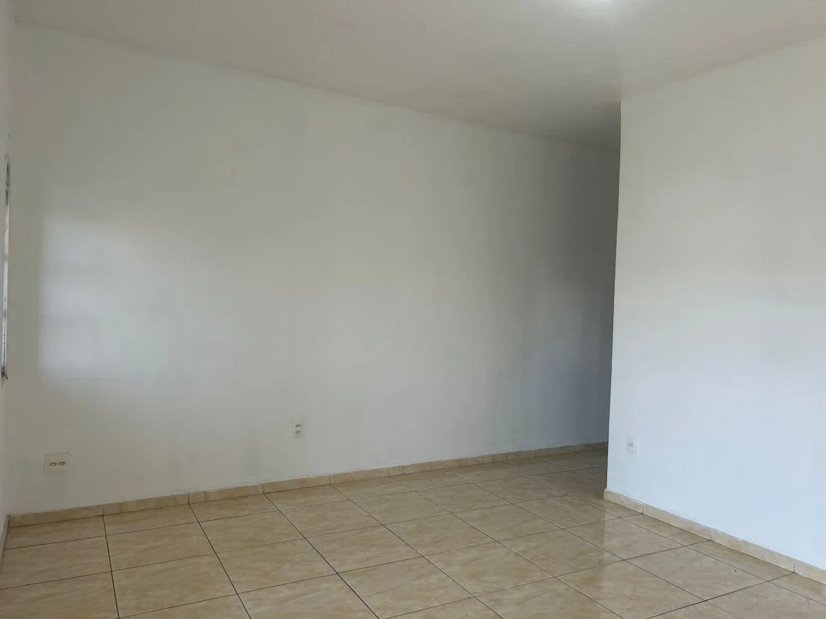 Casa com 3 Quartos à Venda, 180 m² em Vila Guanabara - Duque de Caxias