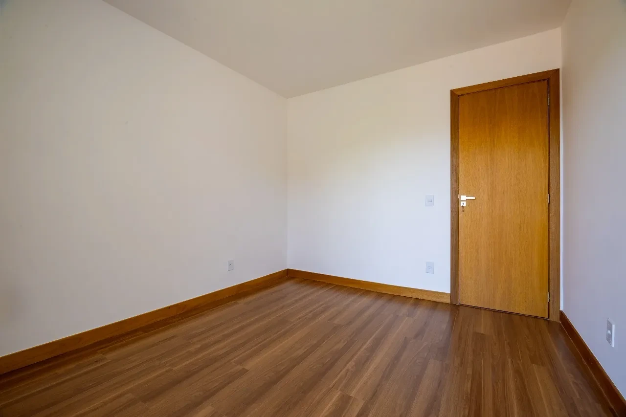 Imagem Casa de Condomínio com 4 Quartos à Venda, 152 m² em Tijuca - Teresópolis
