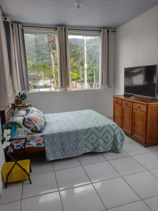 Imagem Sobrado com 3 Quartos à Venda, 177 m² em Massaguaçu - Caraguatatuba