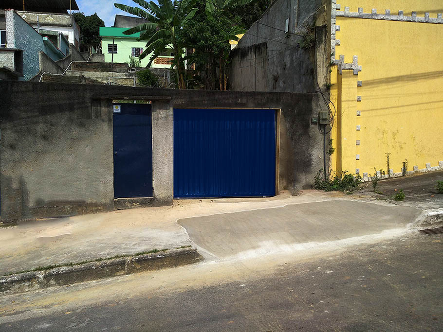 Imagem Casa com 2 Quartos para Alugar, 400 m²em Vila Leopoldina - Duque de Caxias