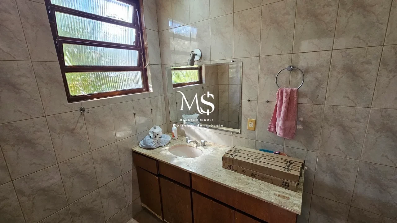 Imagem Casa com 4 Quartos à Venda, 776 metros em Setor de Habitações Individuais Sul - Brasília