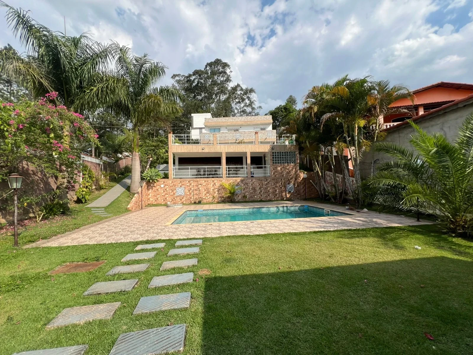 Chácara com 5 Quartos à Venda, 280 m² em Santa Isabel - Santa Isabel
