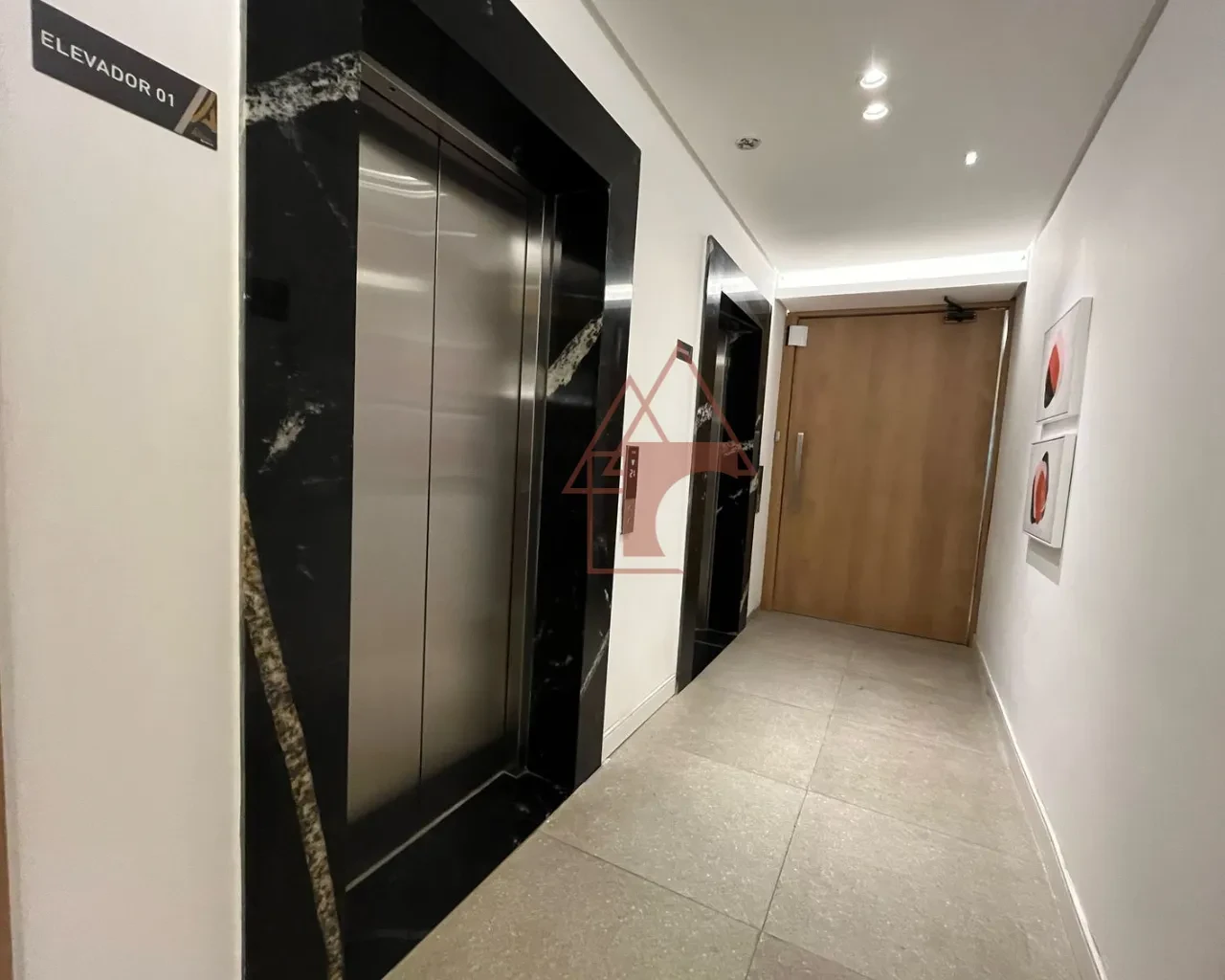 Imagem Apartamento com 2 Quartos à Venda, 75 m² em José Menino - Santos