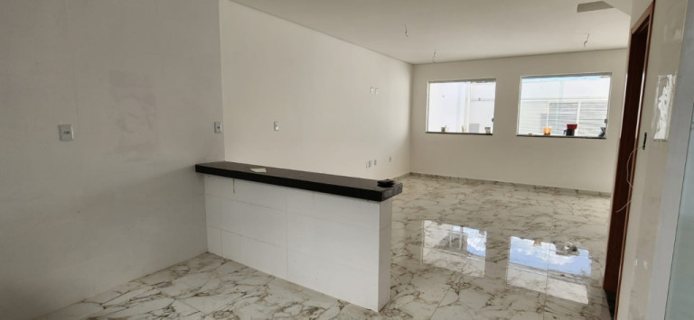 Imagem Casa com 4 Quartos à Venda, 98 m² em Centro - Xangri-Lá