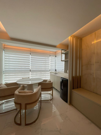 Imagem Apartamento com 4 Quartos à Venda, 137 m² em Boa Viagem - Recife