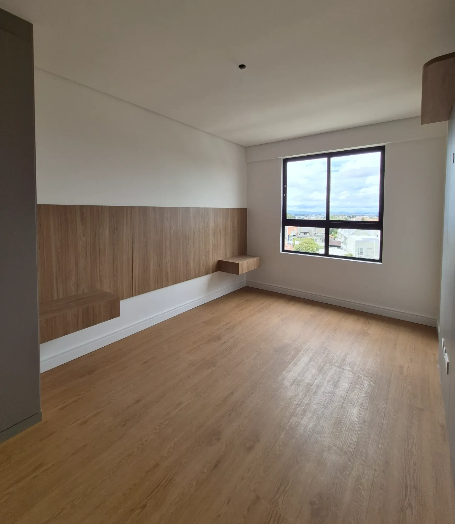 Imagem Apartamento com 2 Quartos à Venda, 72 m² em Cajuru - Curitiba