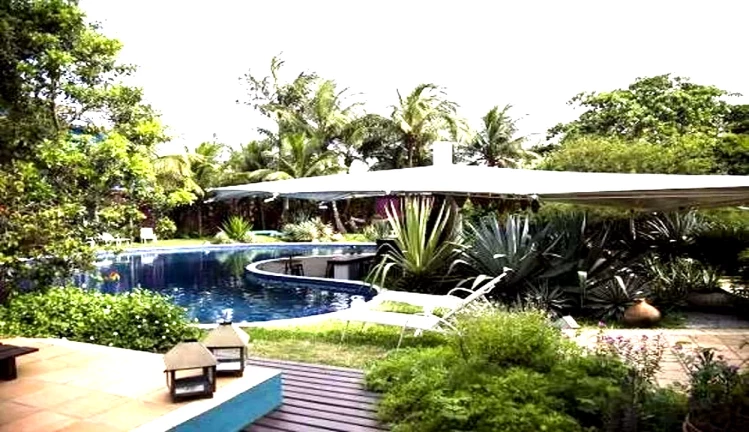 Imóvel Comercial à Venda, 1.500 m² em Geribá - Armação dos Búzios