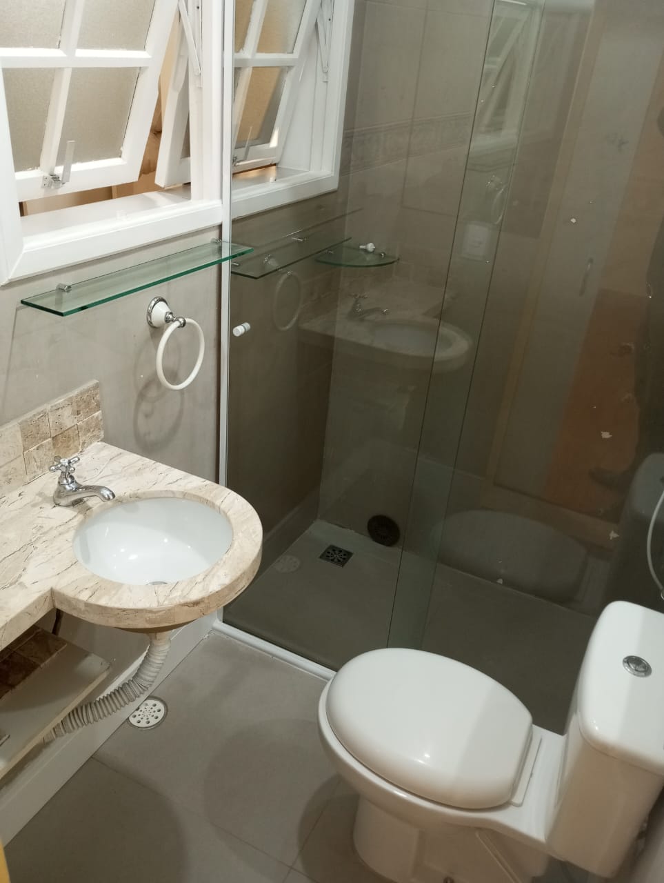 Foto do imóvel: Sobrado com 3 Quartos para Alugar, 135 m²em Indianópolis - São Paulo