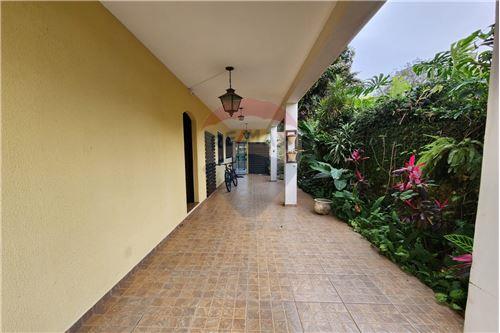 Imagem Casa com 3 Quartos à Venda, 281 m²em Jardim das Indústrias - São José dos Campos