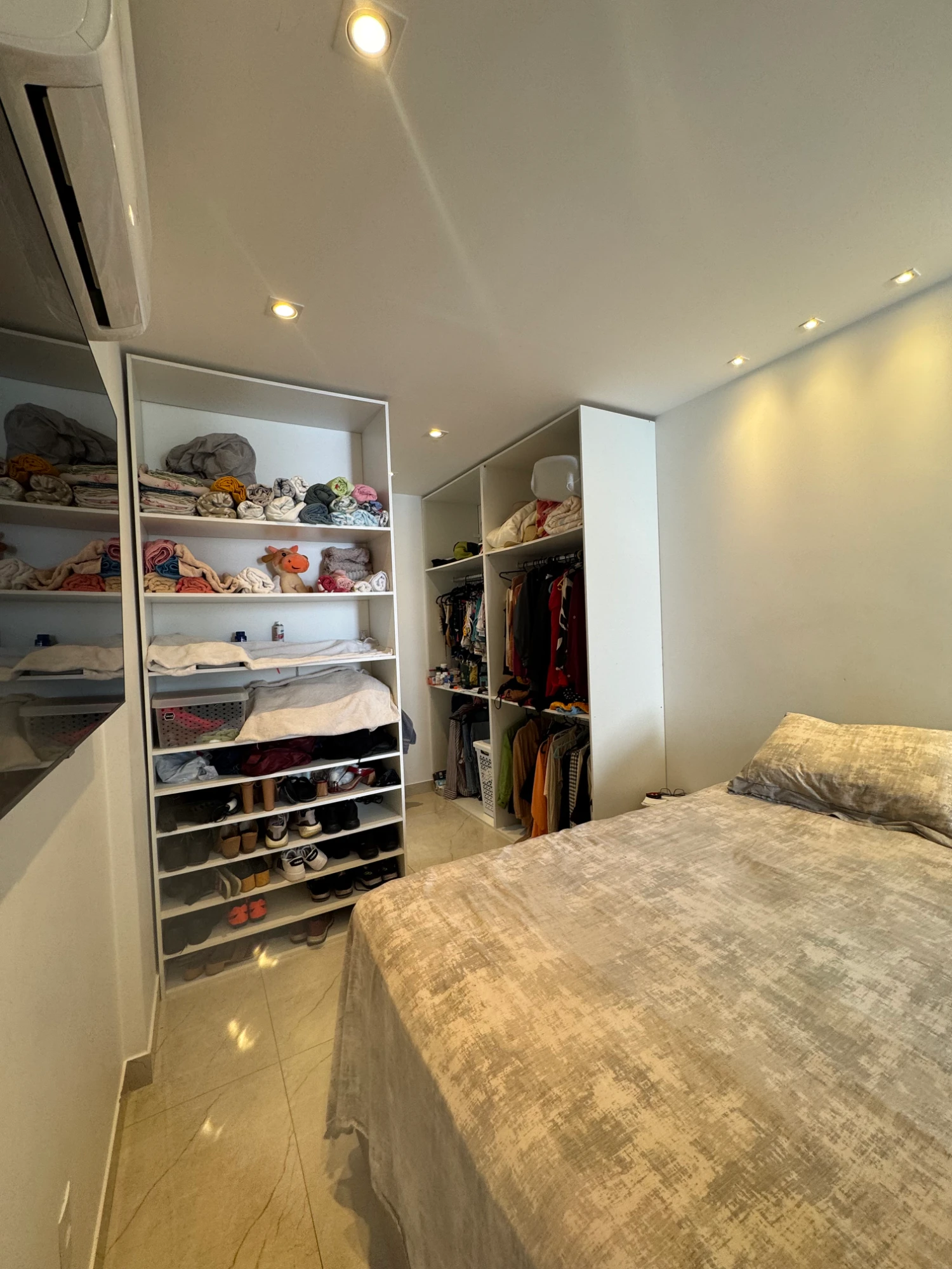 Imagem Apartamento com 2 Quartos à Venda, 64 m² em Itapuã - Vila Velha