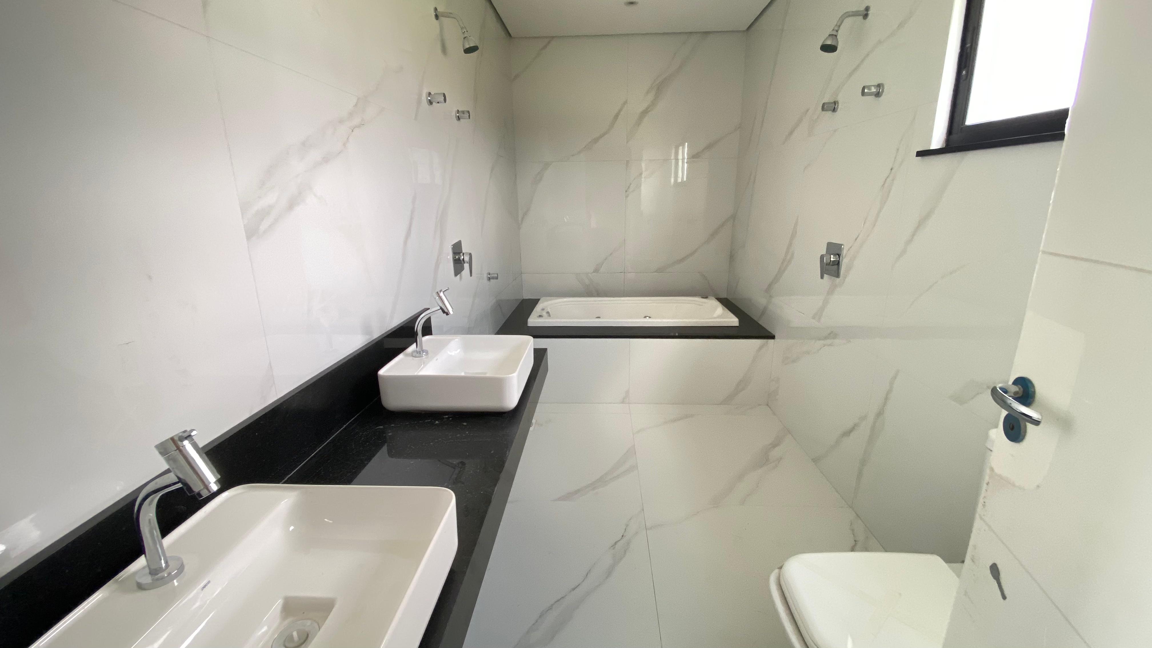 Imagem Casa de Condomínio com 4 Quartos à Venda, 241 m² em Cidade Alpha - Eusébio