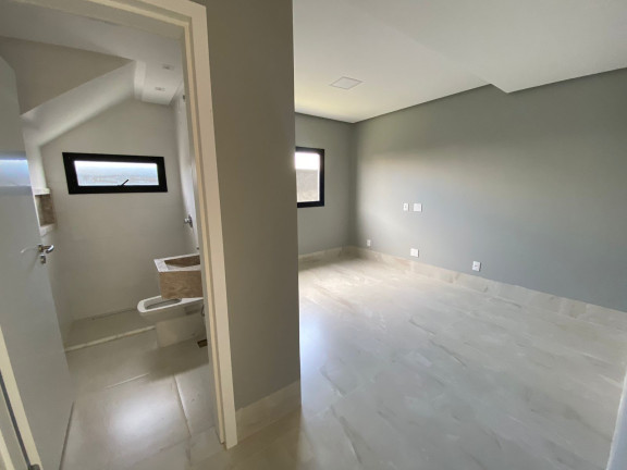 Casa de Condomínio com 4 Quartos à Venda, 302 m² em Residencial Goiânia Golfe Clube - Goiânia