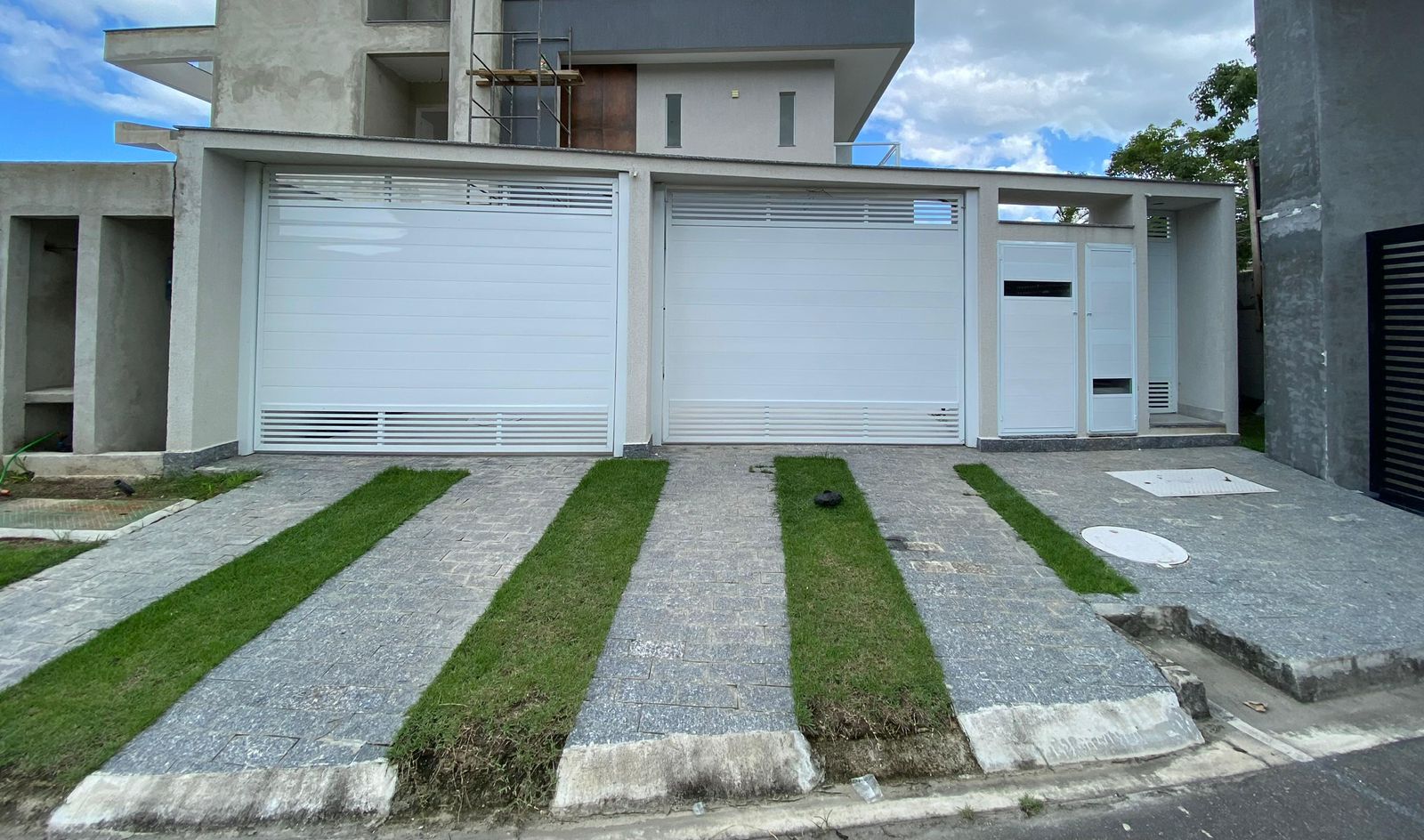 Imagem Casa de Condomínio com 4 Quartos à Venda, 220 m² em Vargem Pequena - Rio de Janeiro