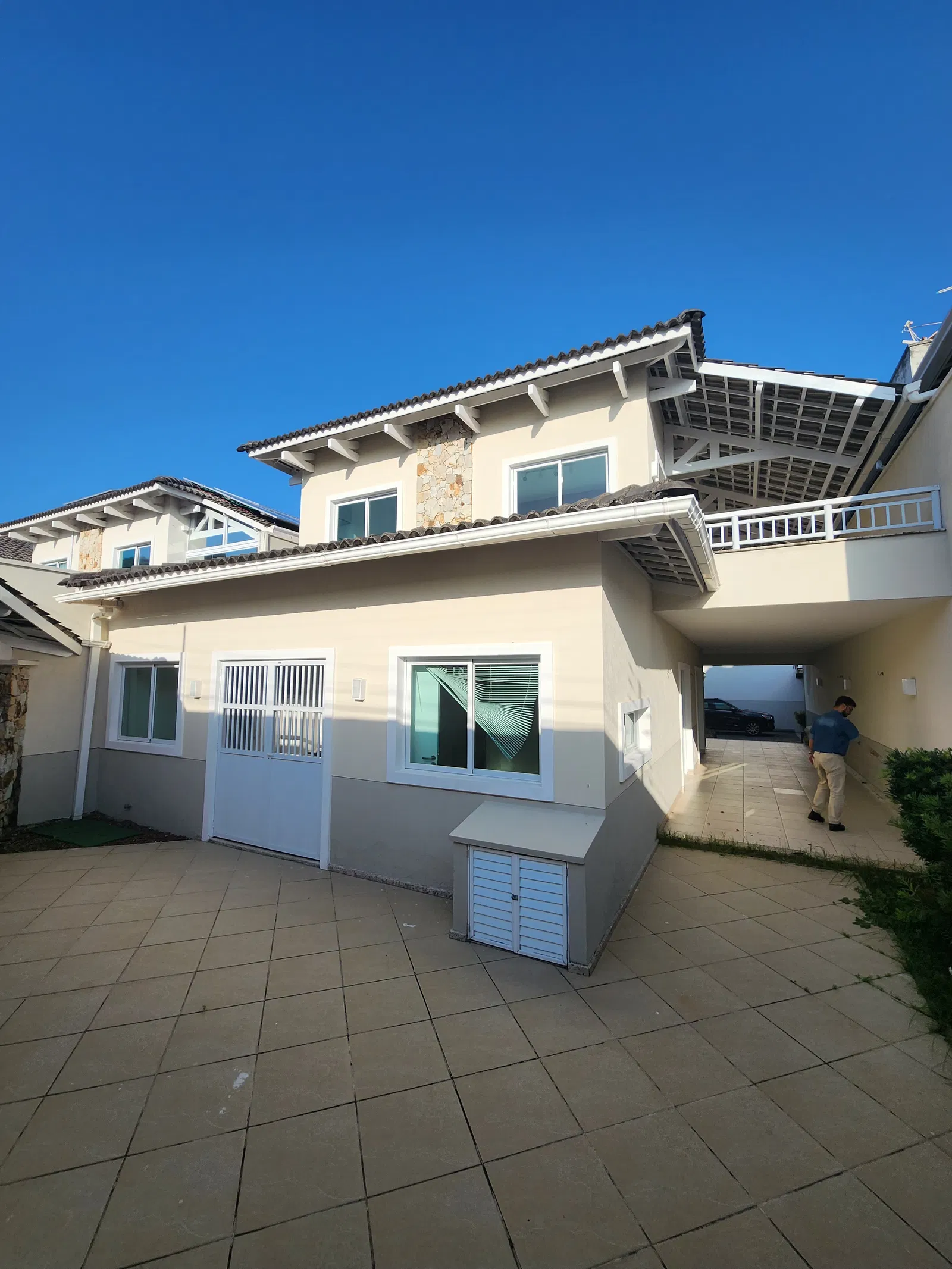 Imagem Casa de Condomínio com 3 Quartos à Venda, 277 m²em SAPIRANGA - FORTALEZA