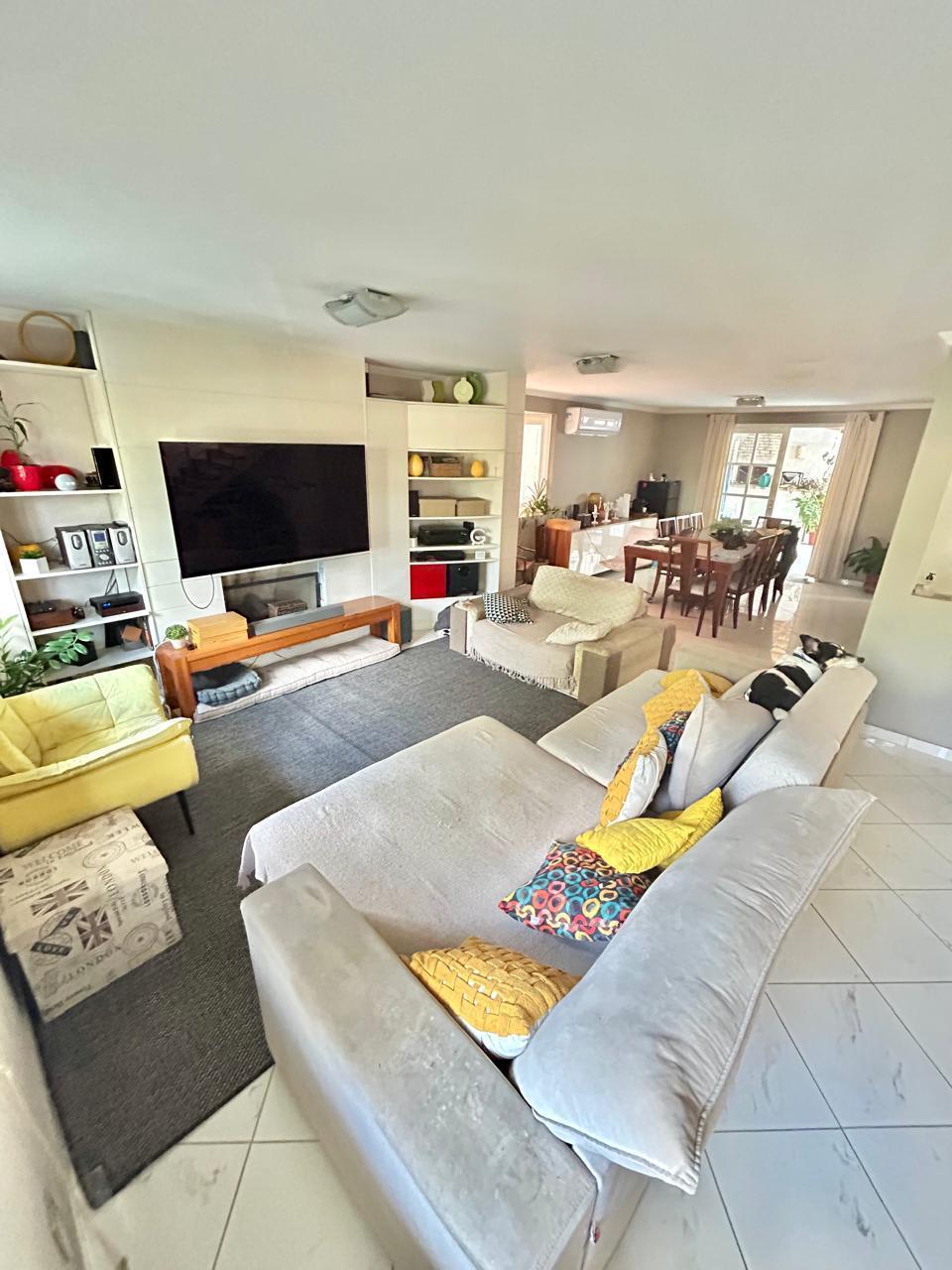 Foto do imóvel: Casa de Condomínio com 3 Quartos à Venda, 310 m² em Vila São Silvestre - São Paulo