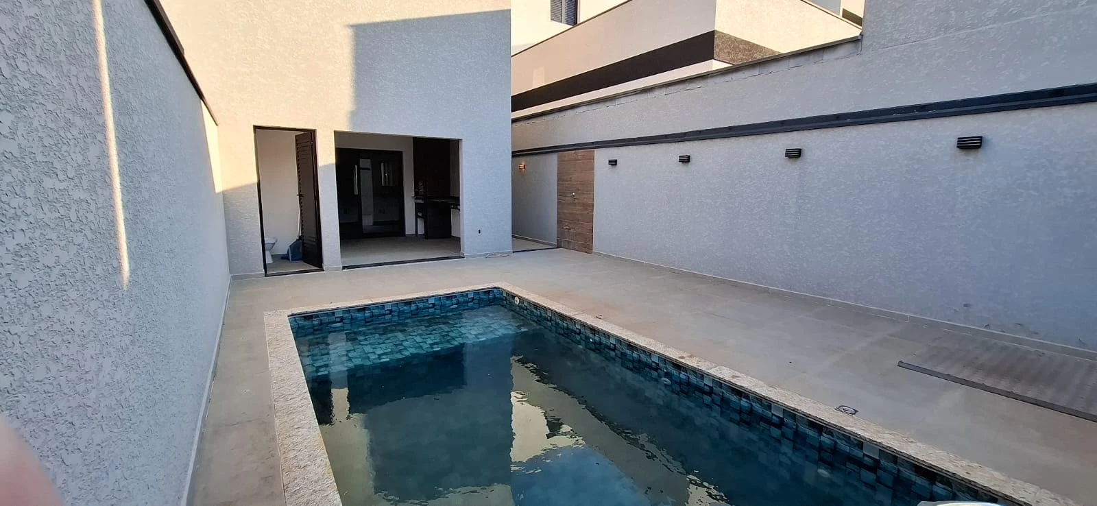 Imagem Sobrado com 3 Quartos à Venda ou Locação, 160 m² em Vila Petrópolis - Atibaia