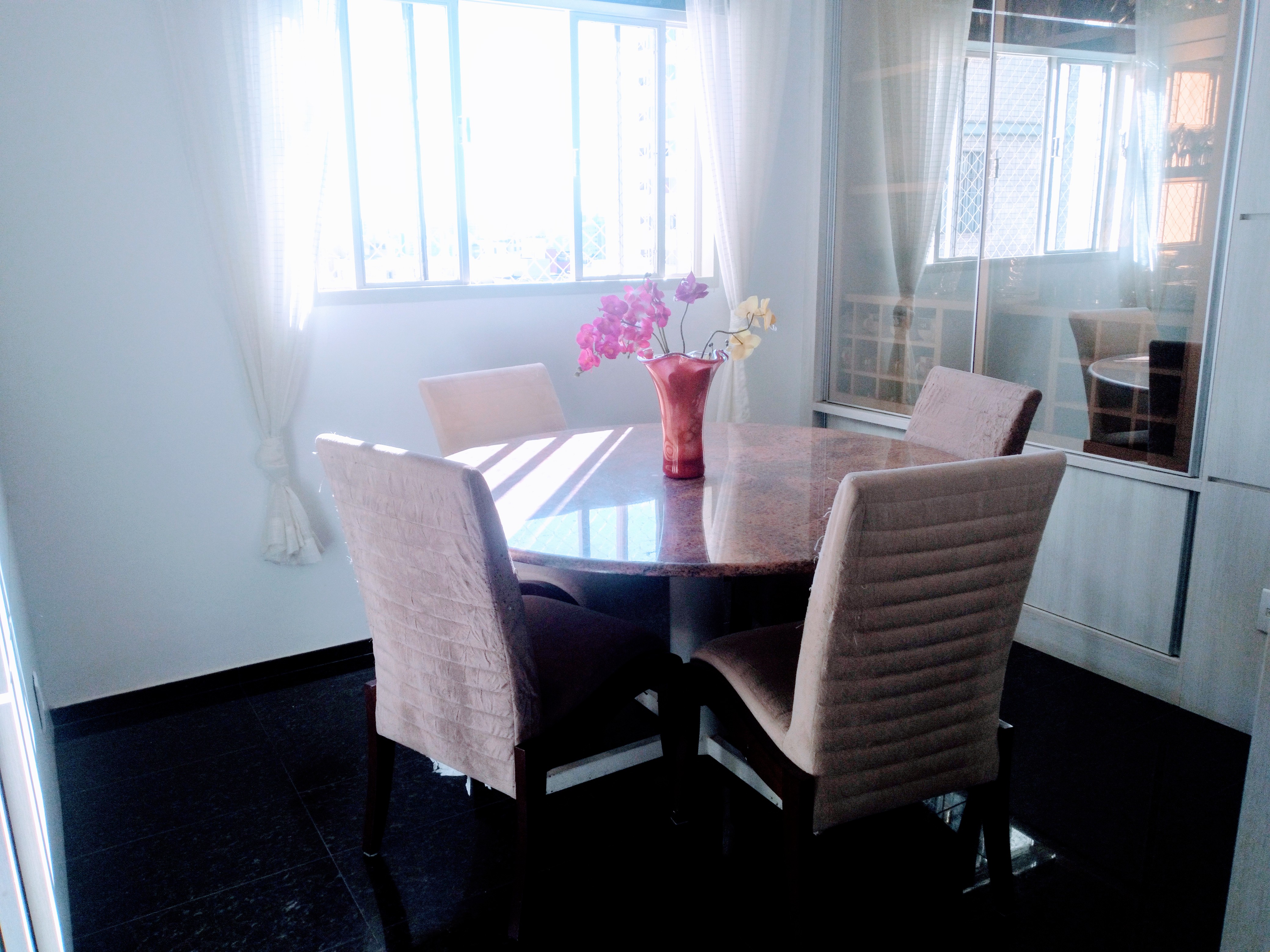 Imagem Apartamento com 4 Quartos à Venda, 125 m²em Gutierrez - Belo Horizonte