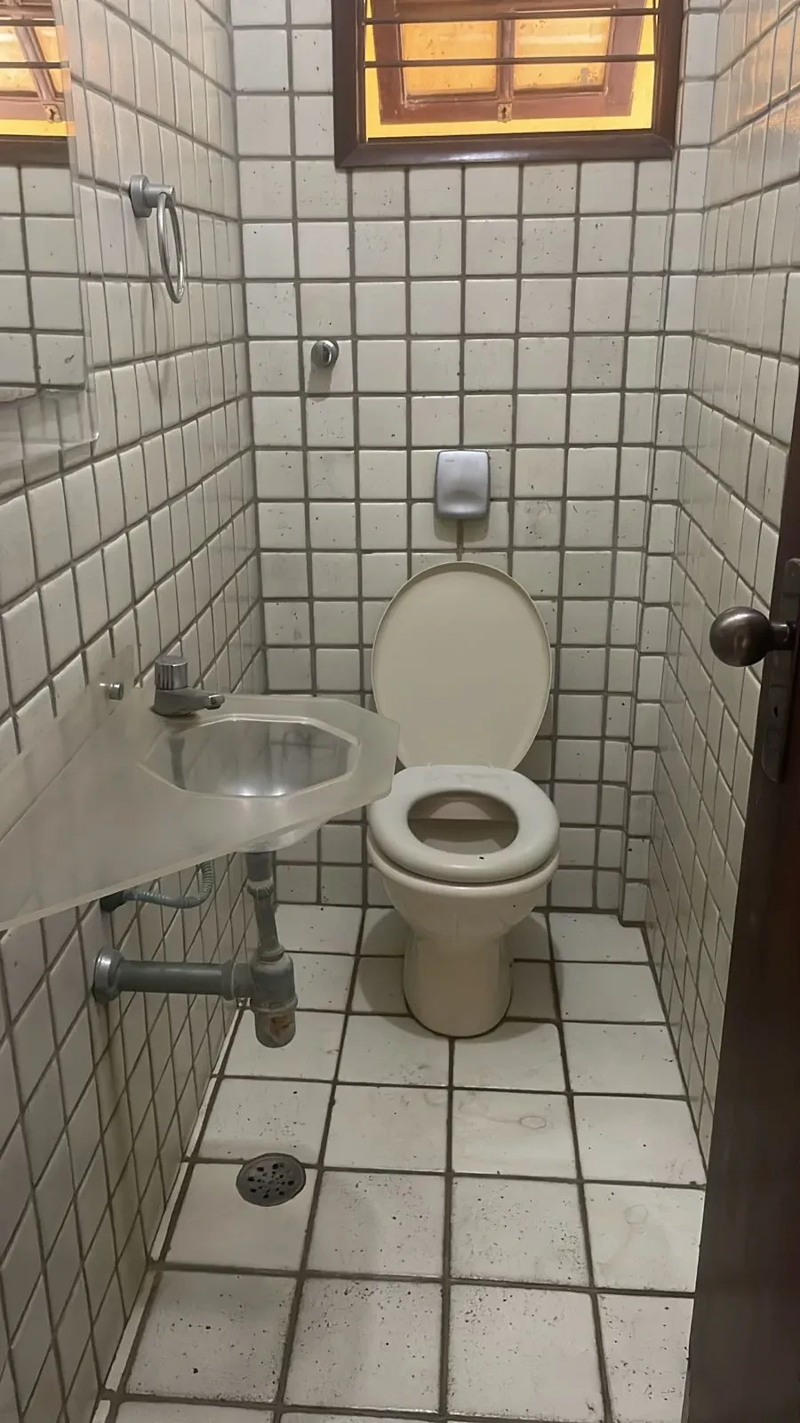 Foto do imóvel: Casa com 4 Quartos à Venda, 268 m² em Várzea - Recife