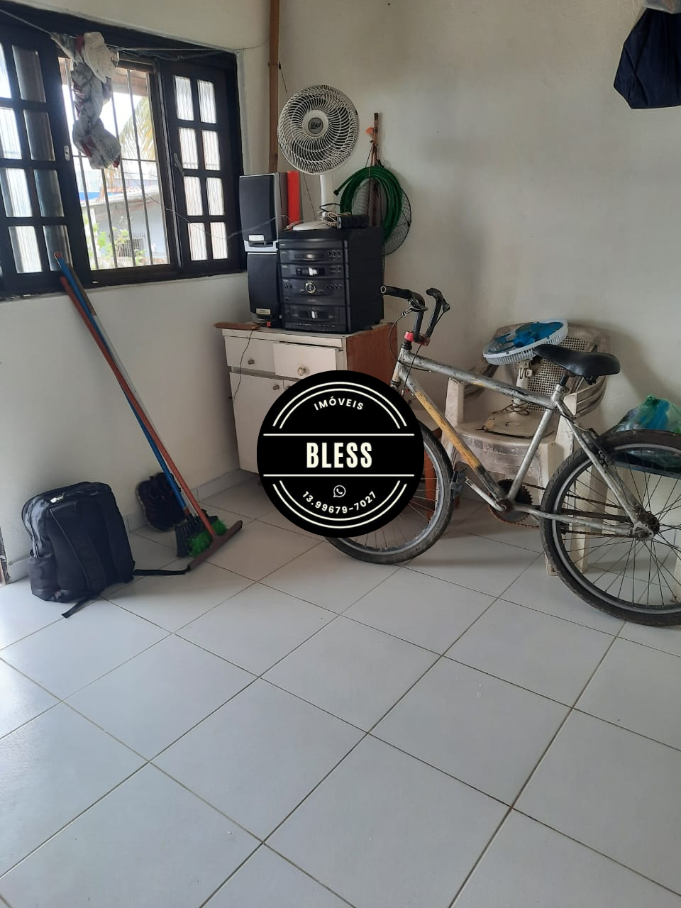 Imagem Casa com 1 Quarto à Venda, 300 m²em Peruíbe - PERUIBE