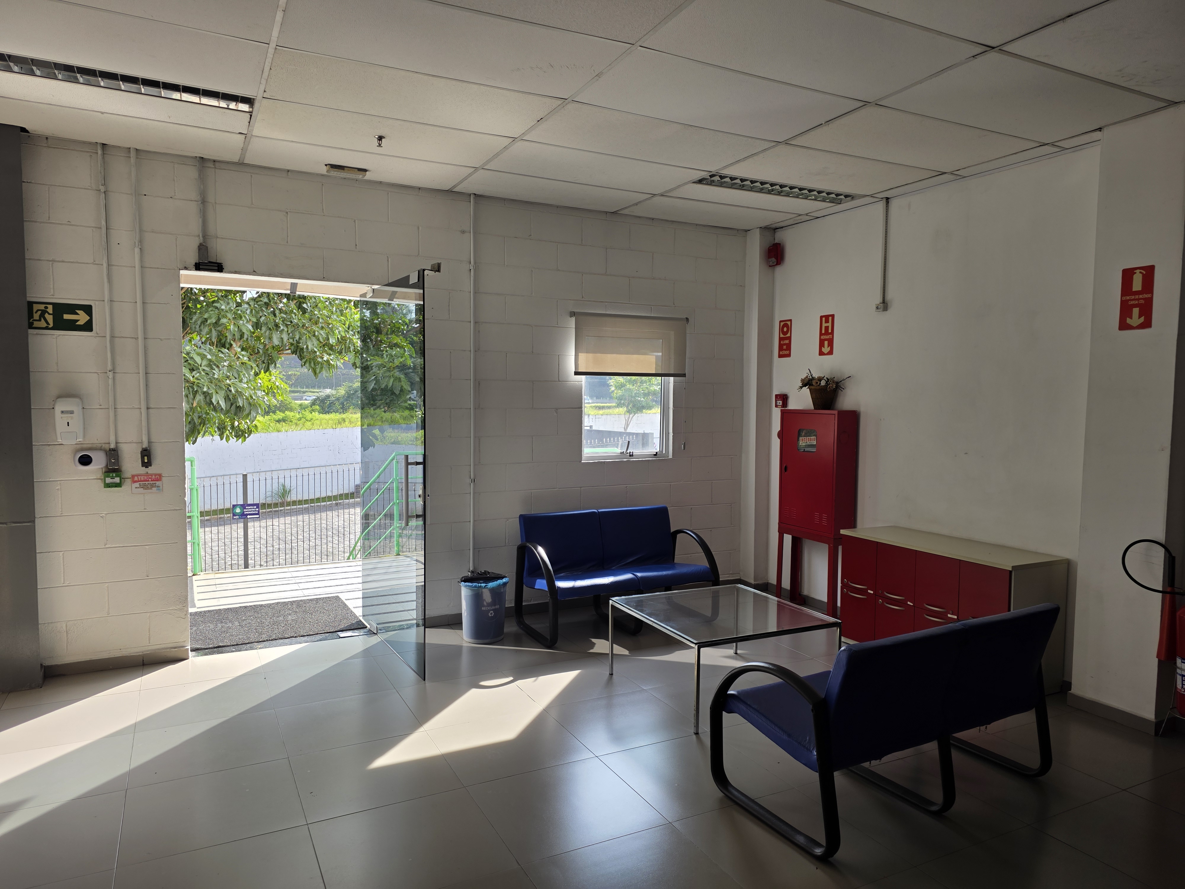 Foto do imóvel: Galpão para Alugar, 7.600 m² em Jardim Vista Alegre - Embu das Artes