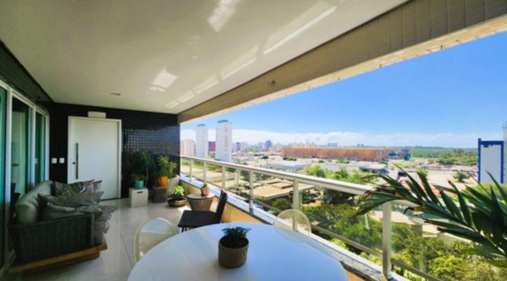 Imagem Apartamento com 3 Quartos à Venda, 248 m²em Guararapes - Fortaleza