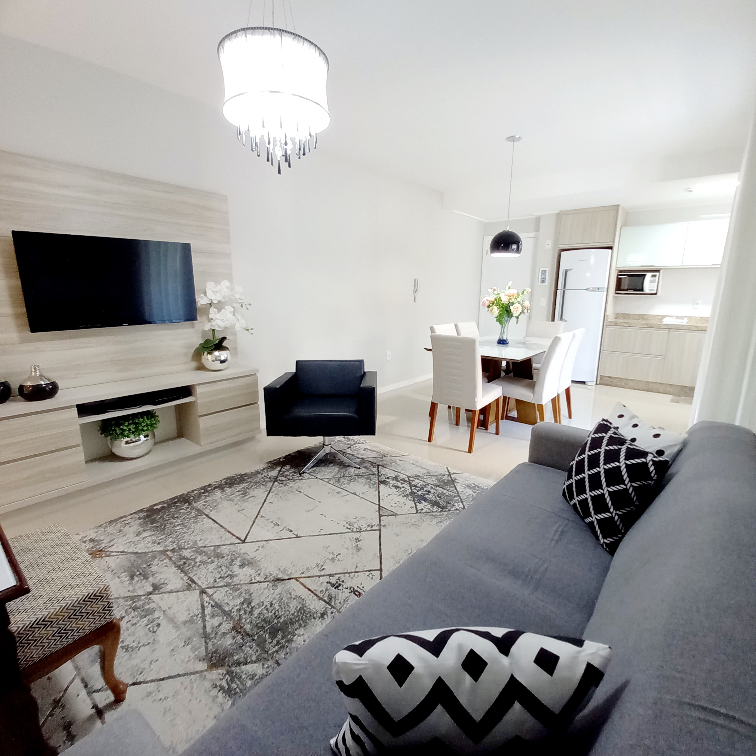 Imagem Apartamento com 2 Quartos à Venda, 78 m²em Bombas - Bombinhas