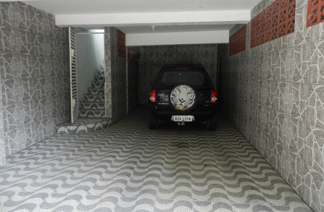Sobrado com 2 Quartos à Venda, 250 m² em Jardim Salete - Taboão Da Serra