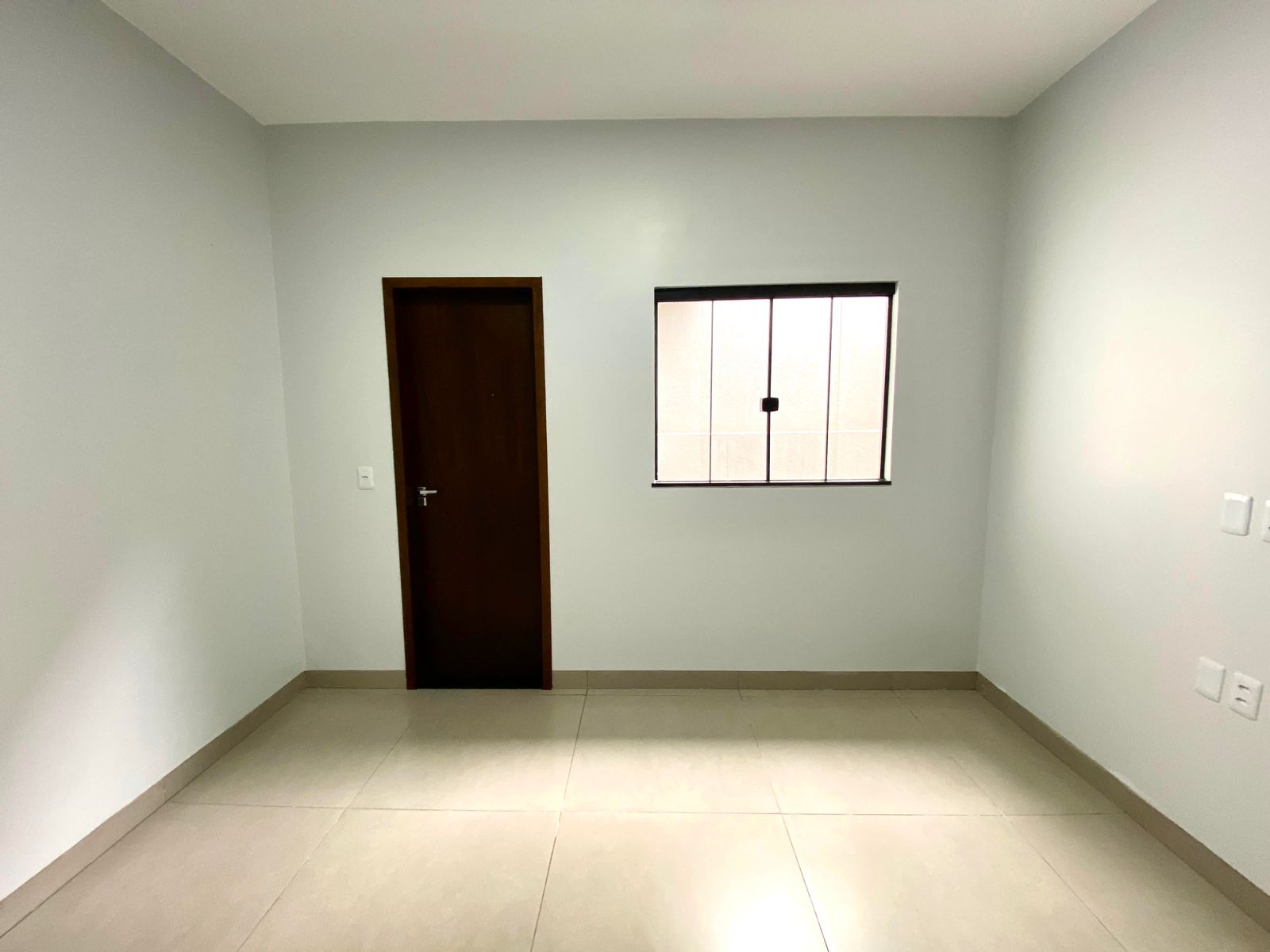 Imagem Casa com 2 Quartos à Venda, 67 m²em Jardim Floresta - Rio Verde