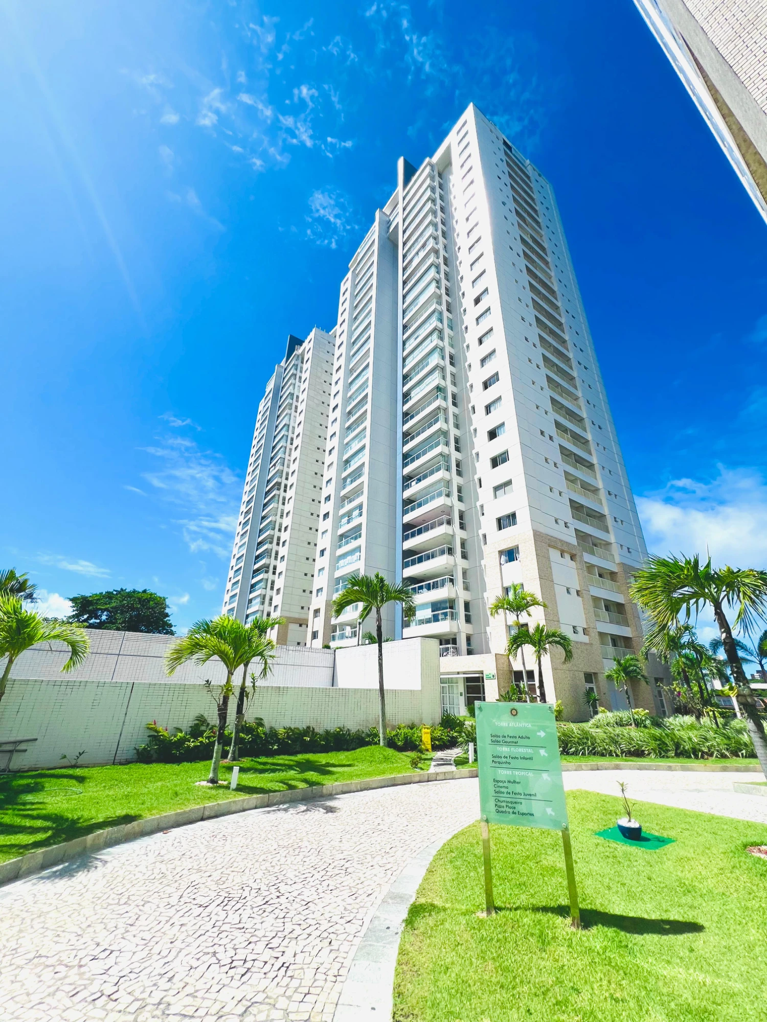 Imagem Apartamento com 3 Quartos à Venda, 130 m² em Patamares - Salvador