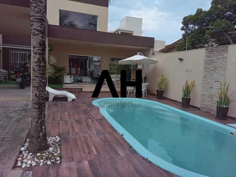 Imagem Casa com 4 Quartos à Venda, 250 m²em Maria Turri - Rio das Ostras