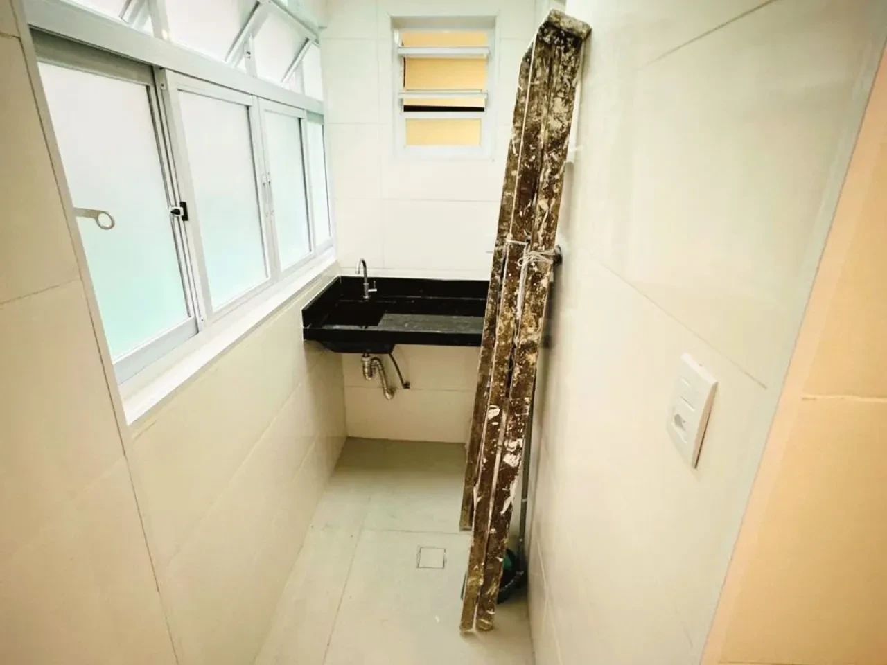 Imagem Apartamento com 2 Quartos à Venda, 63 m² em Ponta da Praia - Santos