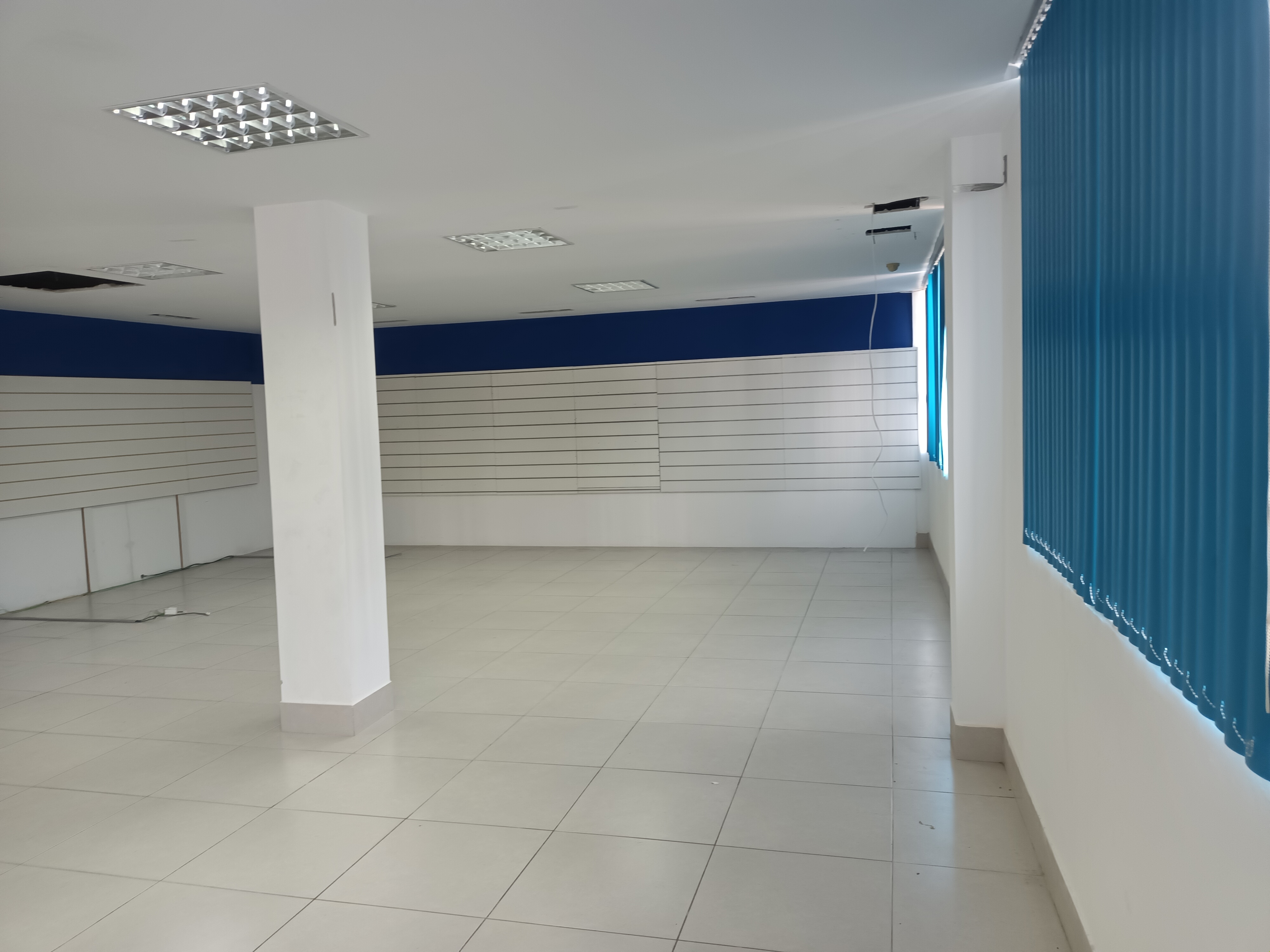 Foto do imóvel: Sala Comercial para Alugar, 360 m² em Pituba - Salvador