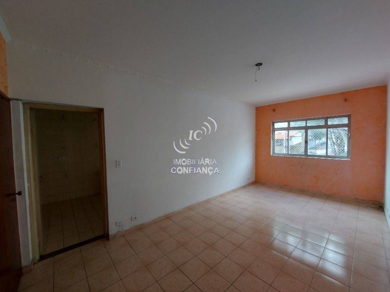 Imagem Apartamento com 2 Quartos para Alugar, 75 m²em Vila Romero - São Paulo
