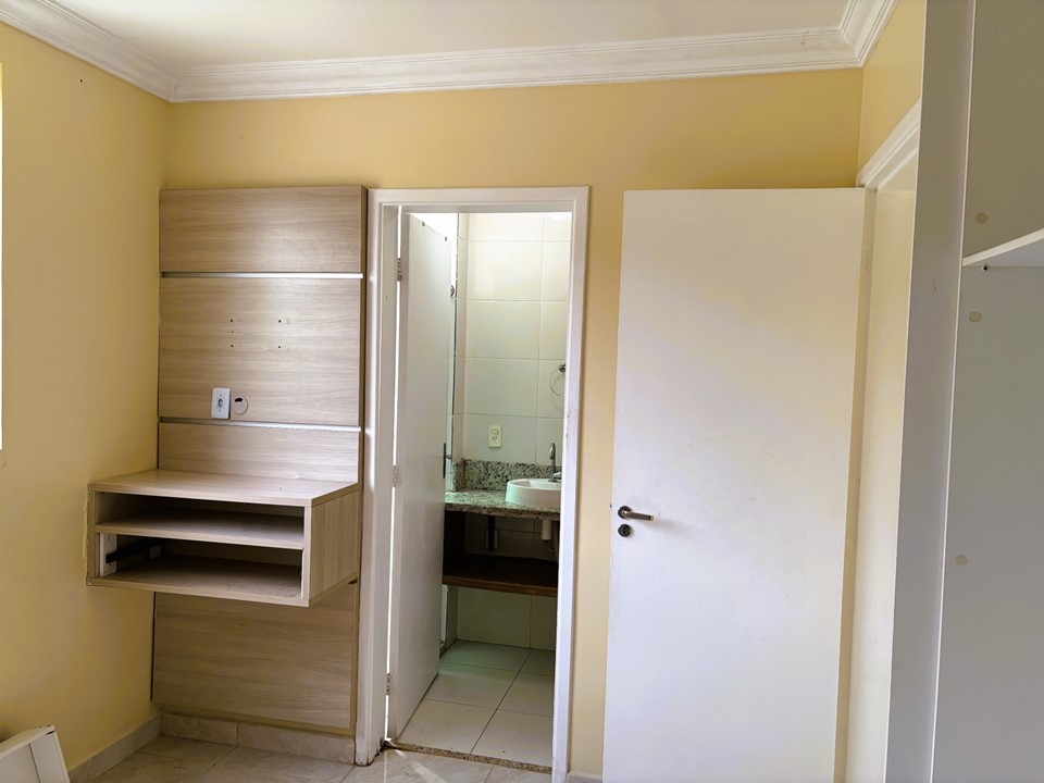 Foto do imóvel: Apartamento com 3 Quartos para Alugar, 70 m² em Japiim - Manaus