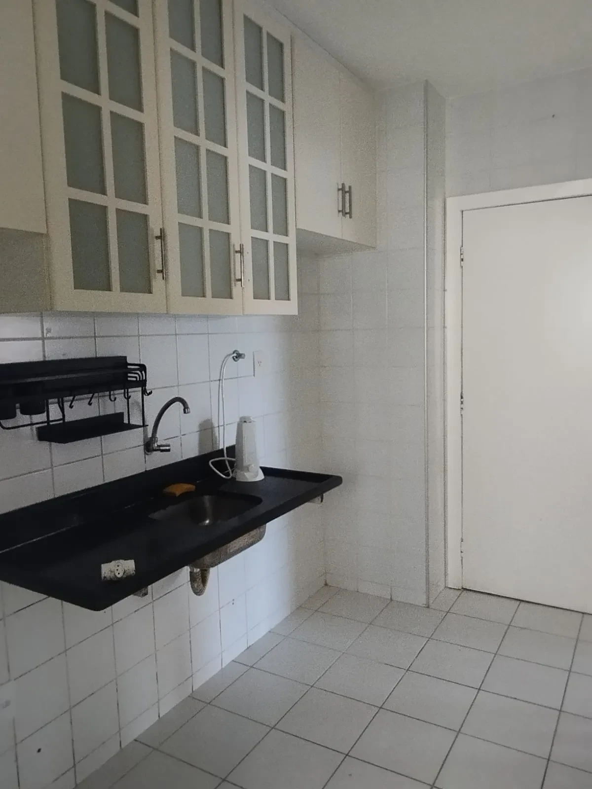 Imagem Apartamento com 3 Quartos à Venda, 80 metros em Stiep - Salvador