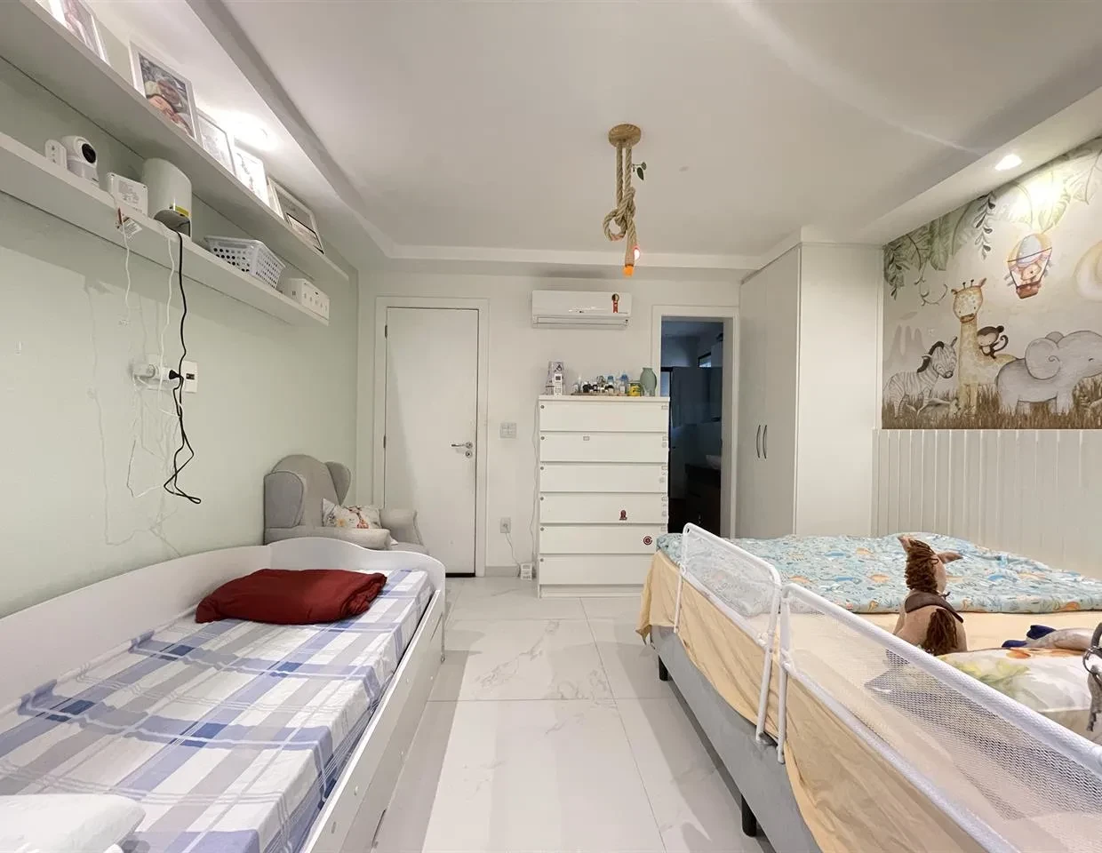 Foto do imóvel: Casa de Condomínio com 4 Quartos à Venda, 392 m² em Recreio dos Bandeirantes - Rio de Janeiro