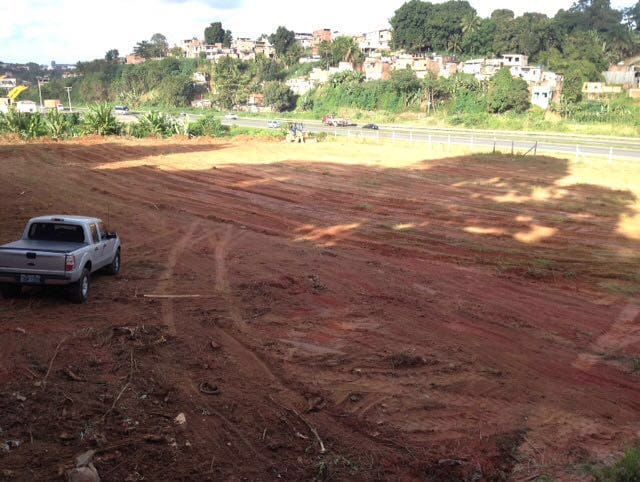 Imagem Terreno à Venda, 4.000 metro em Pirajá - Salvador