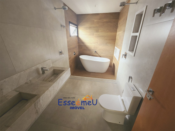 Imagem Casa de Condomínio com 5 Quartos à Venda, 304 m² em Jardins Madri - Goiânia