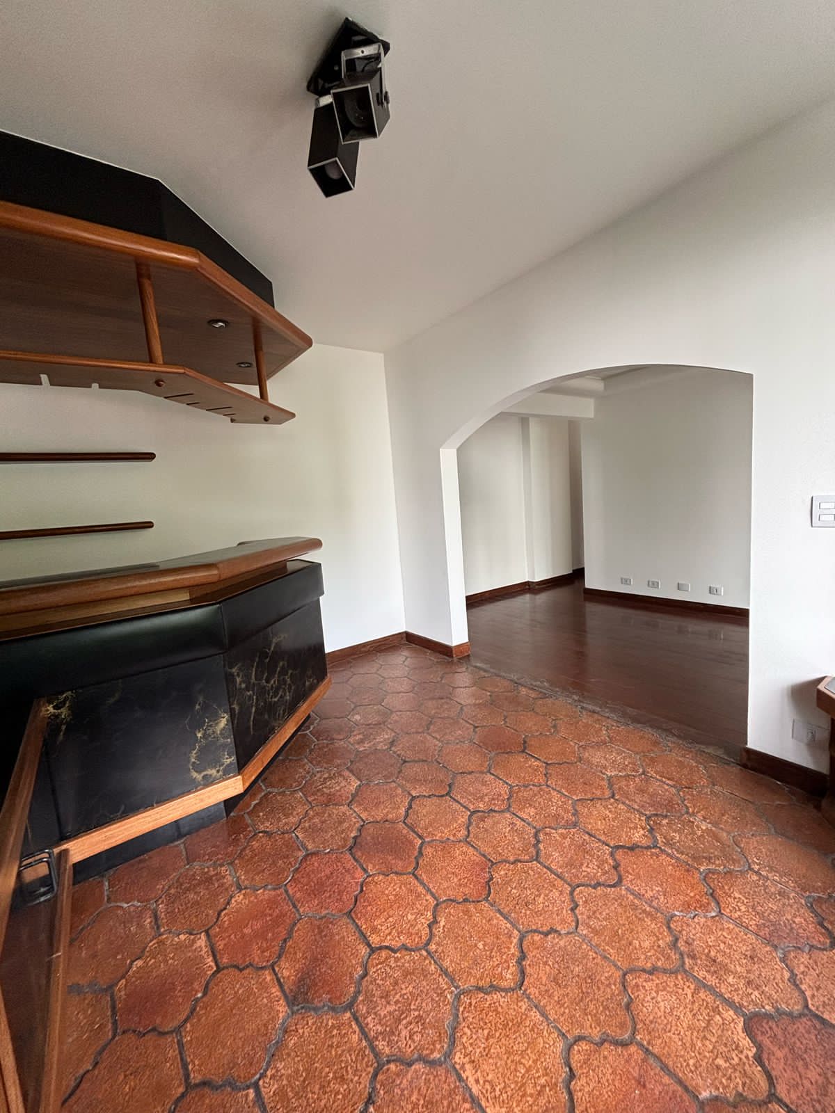 Imagem Apartamento com 4 Quartos à Venda, 211 m² em Itaigara - Salvador