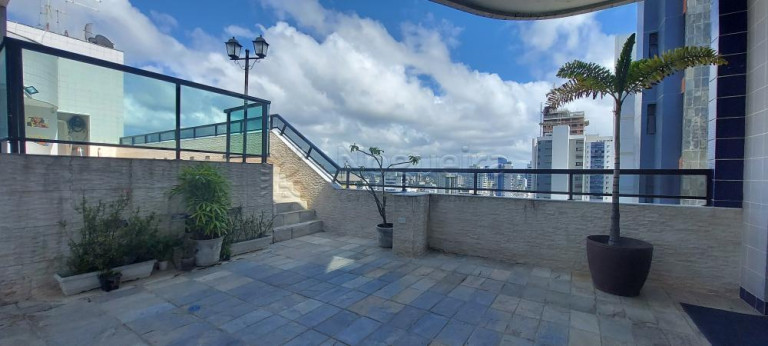Imagem Apartamento com 4 Quartos à Venda, 378 m² em Candeias - Jaboatão dos Guararapes