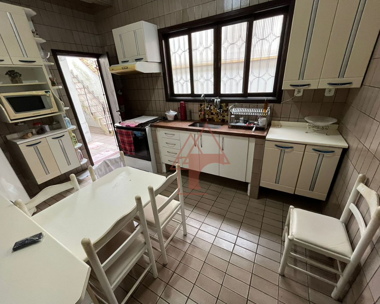 Imagem Casa com 3 Quartos à Venda ou Locação, 183 m² em Vila Ponte Nova - Cubatão