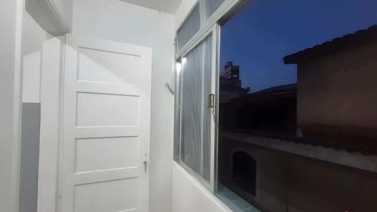 Imagem Apartamento com 2 Quartos à Venda, 69 m² em Embaré - Santos