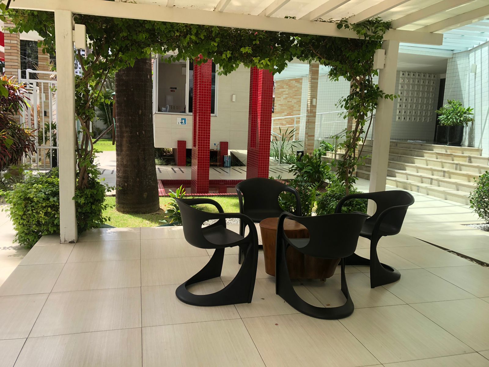 Imagem Apartamento com 3 Quartos à Venda, 133 m²em Meireles - Fortaleza