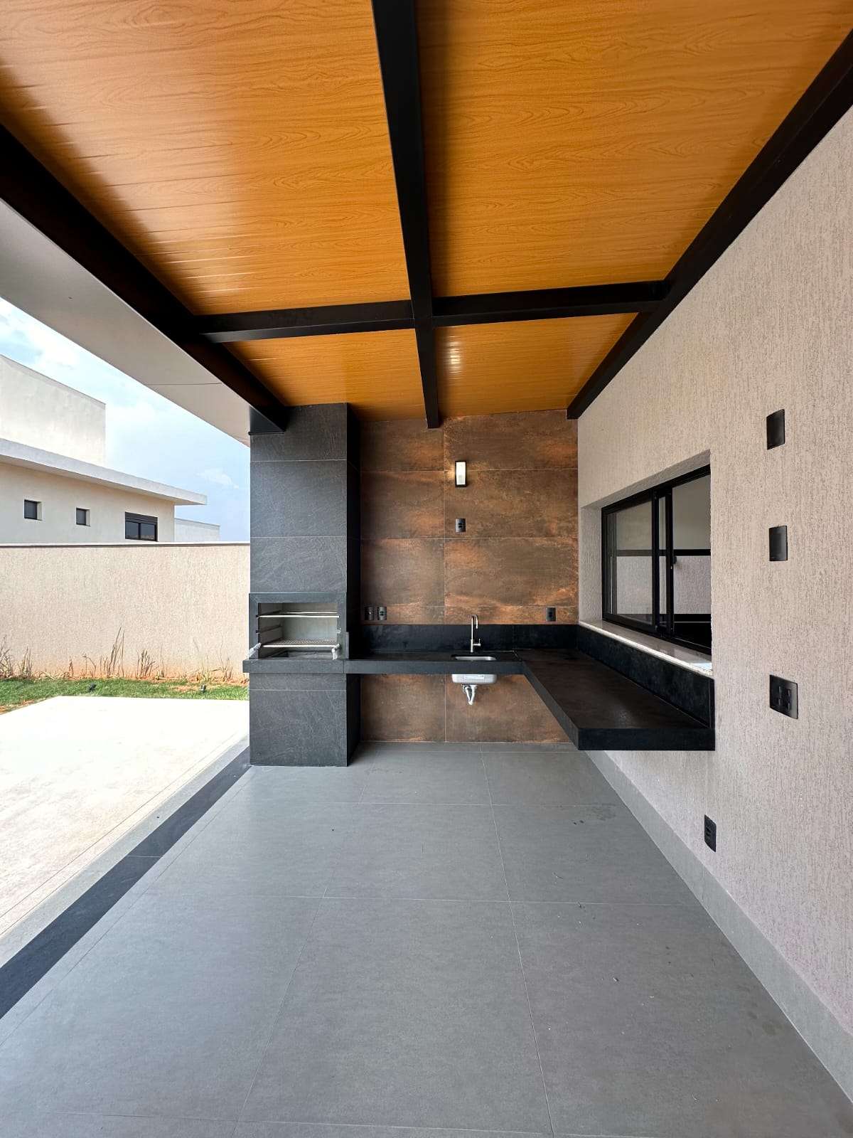 Imagem Casa de Condomínio com 4 Quartos à Venda, 288 m² em Jardins França - Goiânia