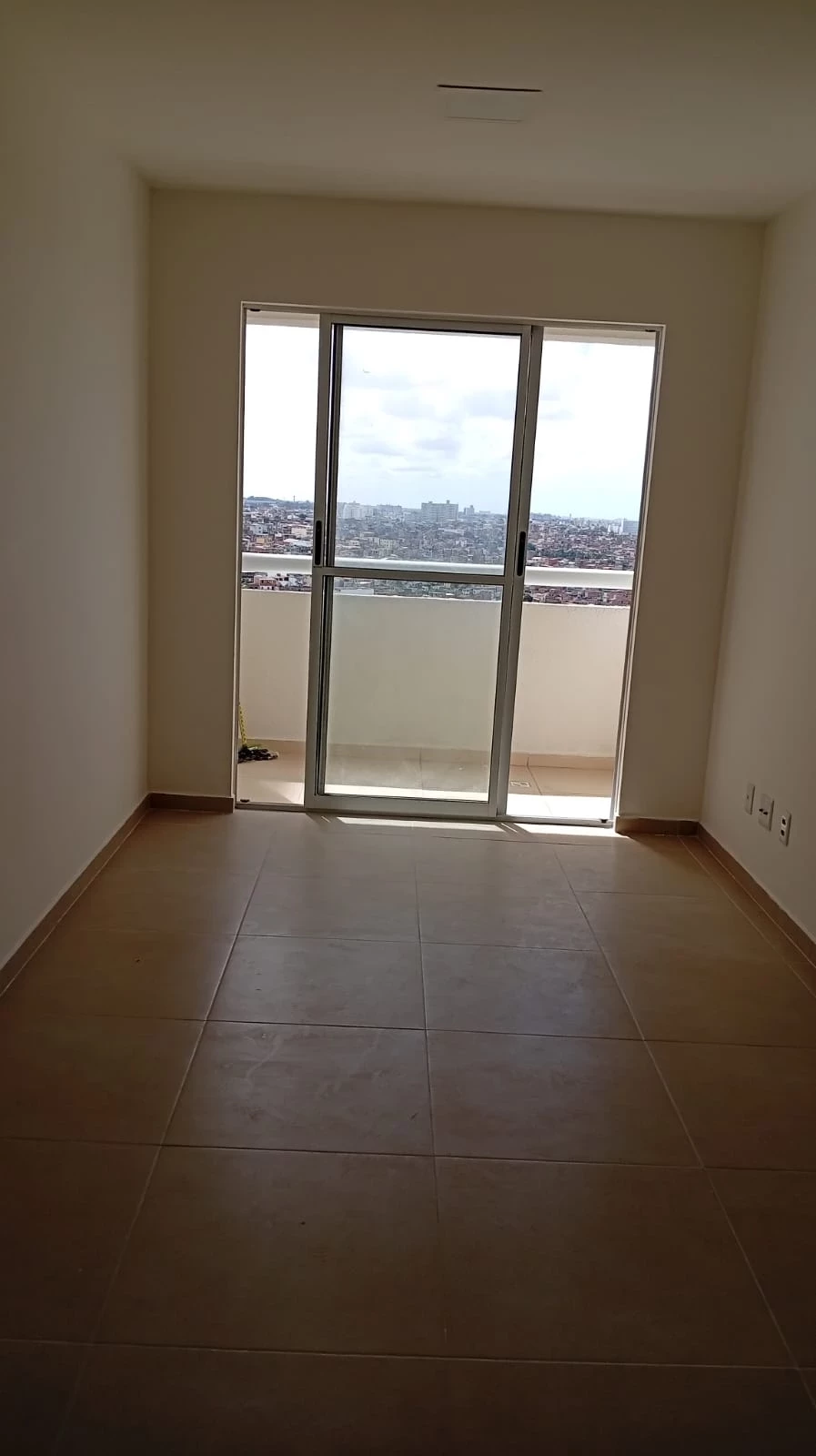 Imagem Apartamento com 3 Quartos para Alugar, 65 m² em Cabula - Salvador