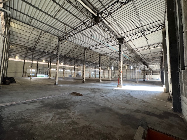 Foto do imóvel: Galpão para Alugar, 6.200 m² em Industrial Anhangüera - Osasco